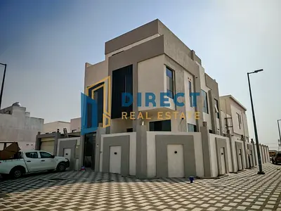 فيلا 6 غرف ماستر للبيع في حوشي – زاوية على شارعين بسعر مميز
