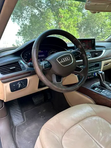 صورة 9 لـ 2016 AUDI A6