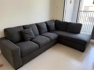 Dark grey L-shaped sectional sofa - 3-seater with chaise