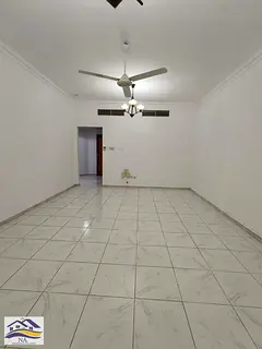 VERY SPACIOUS 2 BHK VERY NEAR TO PARK AND BANK