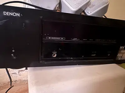 Denon AV Receiver / Boston Acoustics SoundWare XS 5.1 Home Theater Speakers with subwoofer(used)