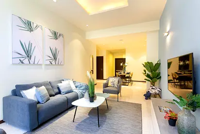 Chic Stay on the Palm with Private Beach Access