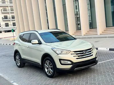 Hyundai Santa Fe 2014 | GCC Specs | Well Maintained