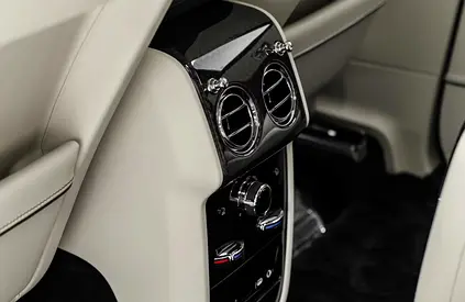 2025 ROLLS-ROYCE CULLINAN — миниатюра 14