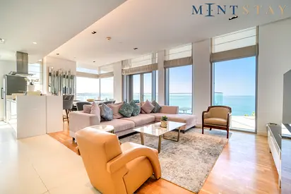 Bluewaters Escape: Ocean View and Luxury Living