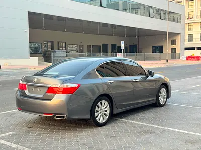 2016 Honda ACCORD 照片 8