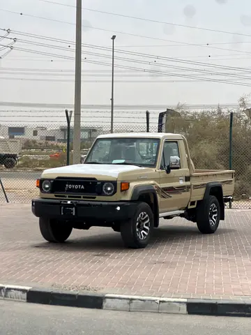 TOYOTA LAND CRUSIER LC 79 4.0 A/T SAUDI SPEC 2026 FULL OPTION