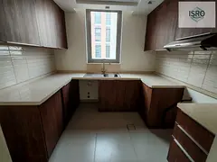 Close kitchen 1BR 55k with balcony good price