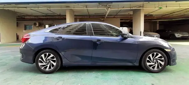 صورة 6 لـ 2016 Honda CIVIC