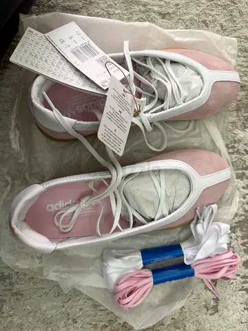Adidas shoes UK6