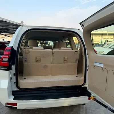 2019 Toyota PRADO — миниатюра 6
