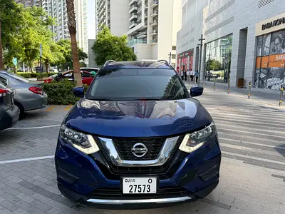 Nissan Rogue SV 2017 - American Specs - Excellent Condition