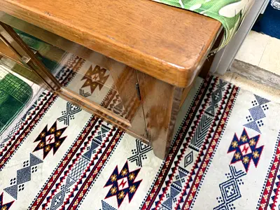 Real Wooden Storage Cabinet with Glass Doors