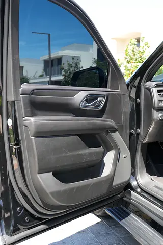 2023 GMC YUKON — миниатюра 8