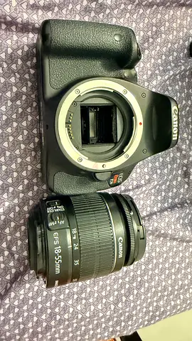 Canon EOS T3 Rebel I
