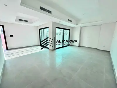 Lavish brand new corner unit with huge garden