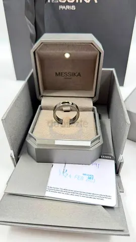Messika ring titanium with diamond size 64