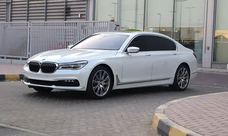 BMW 7-Series 730Li 2019 - GCC Specs - Low Mileage