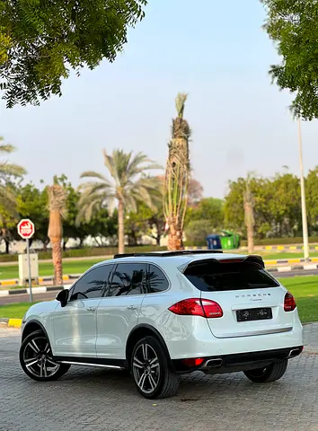 2014 Porsche CAYENNE — миниатюра 6