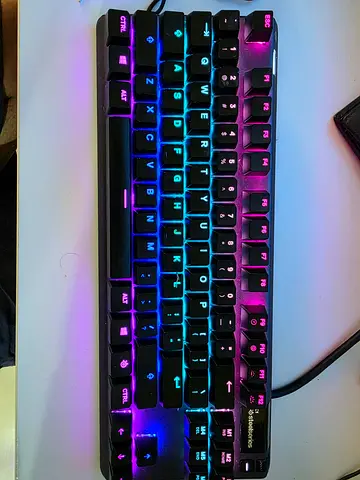 SteelSeries Apex Pro TKL (model KB-00012) RGB Mechanical Keyboard - Excellent Condition