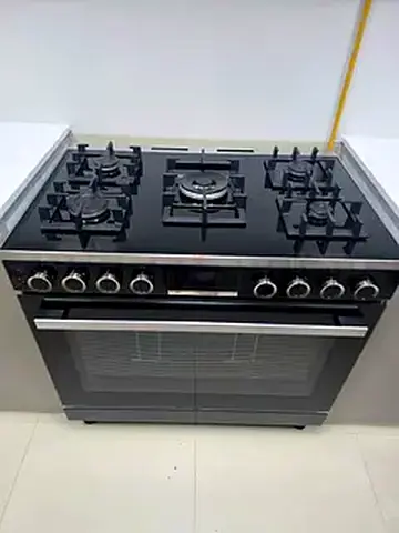 Bosch  full gas cocker latest model great condition