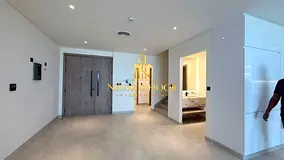 Huge 3BR + Maid Room | Prime Location | Spacious & Bright