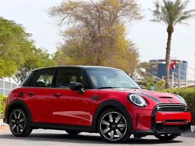 MINI Cooper S 2024 under Mini Cooper Warranty & Service (GCC – Single Owner – Ultra Low Mileage)