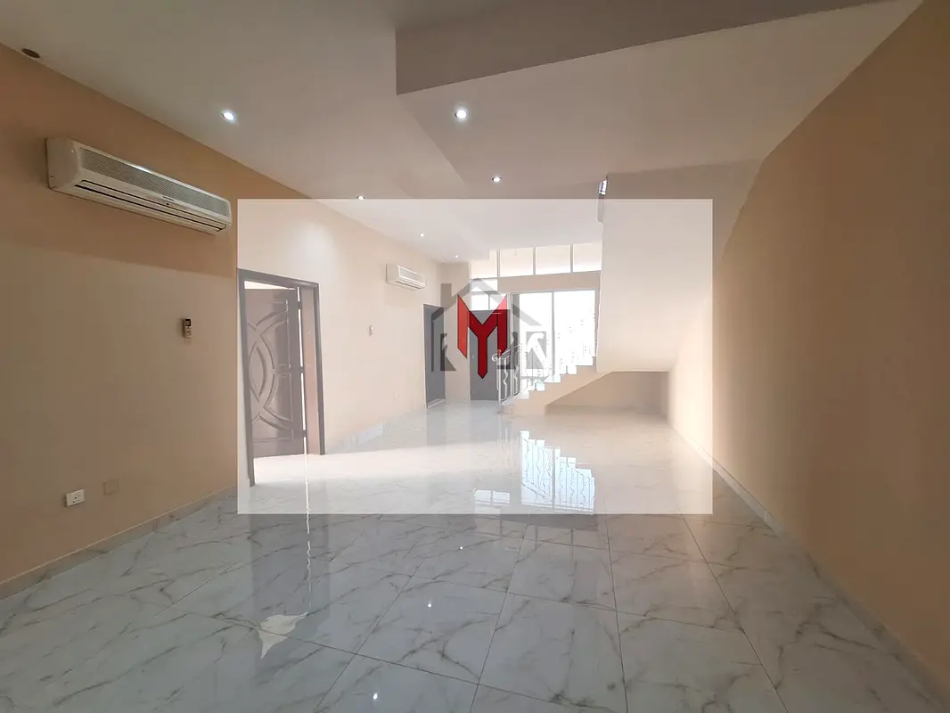 COMMUNITY 3 BR VILLA & SEPARATE MOJLISH