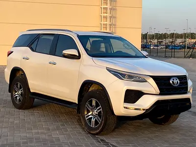 صورة 3 لـ 2021 Toyota FORTUNER