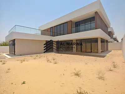 Luxury Villa - Specious Size - Many Amenities