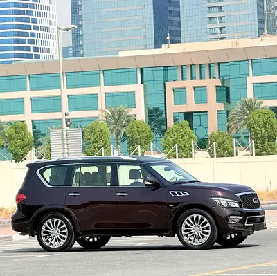 2015 Infiniti QX80 — фото 3