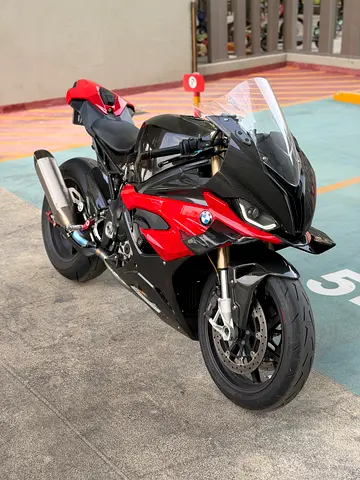 BMW S1000RR 2023 FULLY LOADED CARBON
