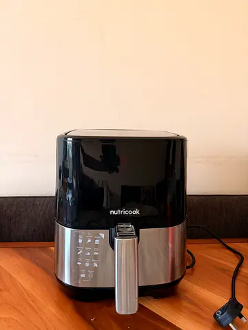 Nutricook Air Fryer - Compact Stainless Steel (Good Condition)