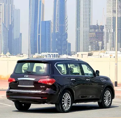2015 Infiniti QX80 — фото 7