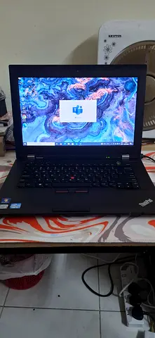 Lenovo ThinkPad laptop - Intel i5 8GB RAM 500GB Hard disk 32MB Graphic card