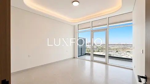 Penthouse | Pool View | Multiple Cheques