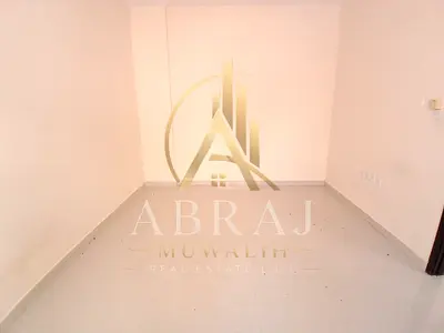 Lavish 1bhk apartment available near Muwailah bus stop rent 28k