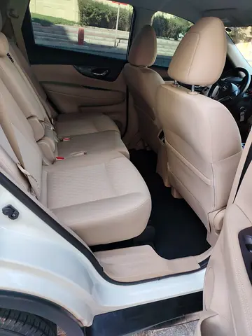 2022 Nissan X-TRAIL 照片 9