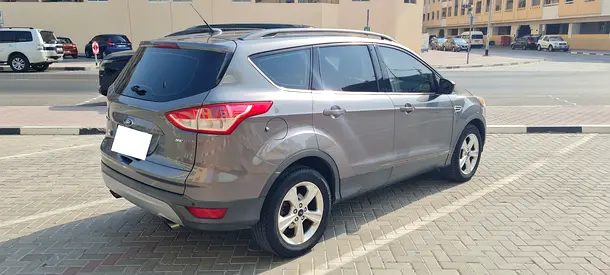 2014 FORD ESCAPE 照片 18