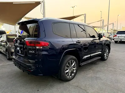 2024 Toyota LAND CRUISER — миниатюра 4