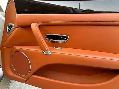 صورة 15 لـ 2014 Bentley FLYING SPUR