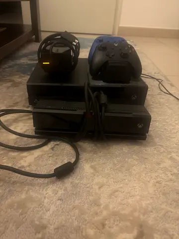 xbox one two controllers