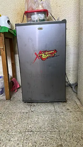 Small fridge in a good condition for sale