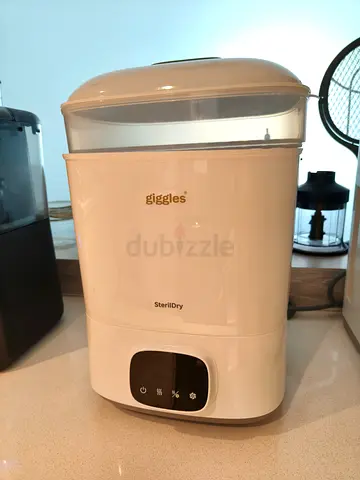 Giggles SterilDry Electric Bottle Sterilizer and Dryer - Good Condition