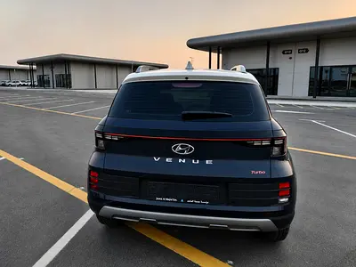صورة 7 لـ 2024 Hyundai VENUE