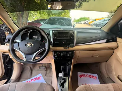 2016 Toyota YARIS — фото 5