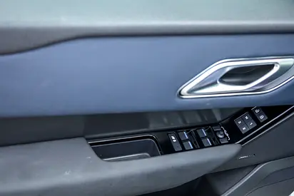 Land Rover Range Rover Velar Dynamic SE, миниатюра 3