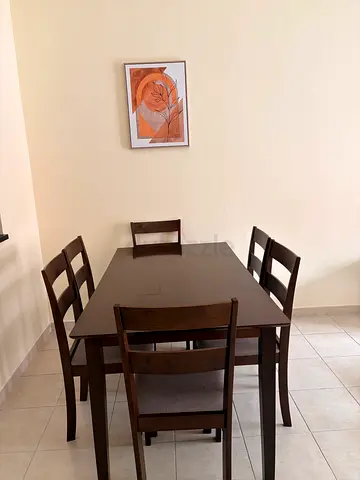 Solid Wooden Dining Table with 6 Chairs – Excellent Condition