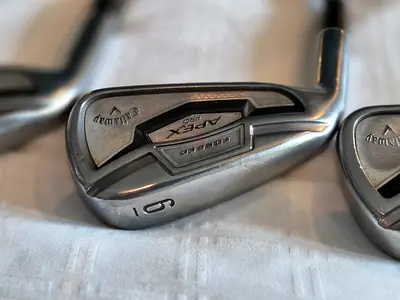 Callaway golf irons Apex Pro 2016 left hand LH stiff, shaft UST Mamiya 110 F4