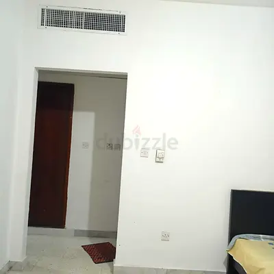 MASTER  BED  ROOM FOR RENT